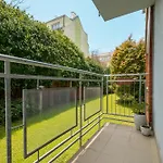 Parkside By Bookinghost Apartment *