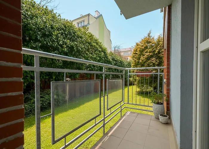 Parkside By Bookinghost Apartmán *